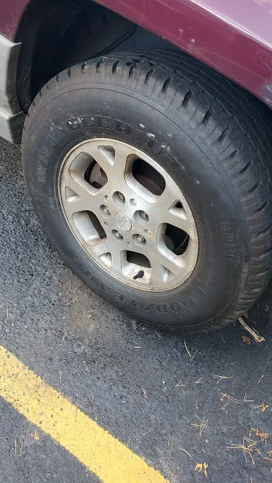 Mahoning Tire & Auto Service 3