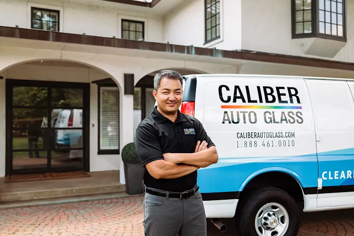 Caliber Auto Glass 1