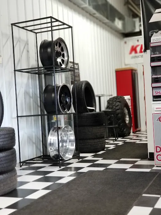 Meyers Tires & Trucks 4