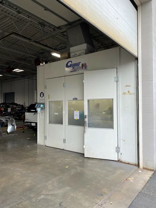 Montrose Collision Center of Akron 6