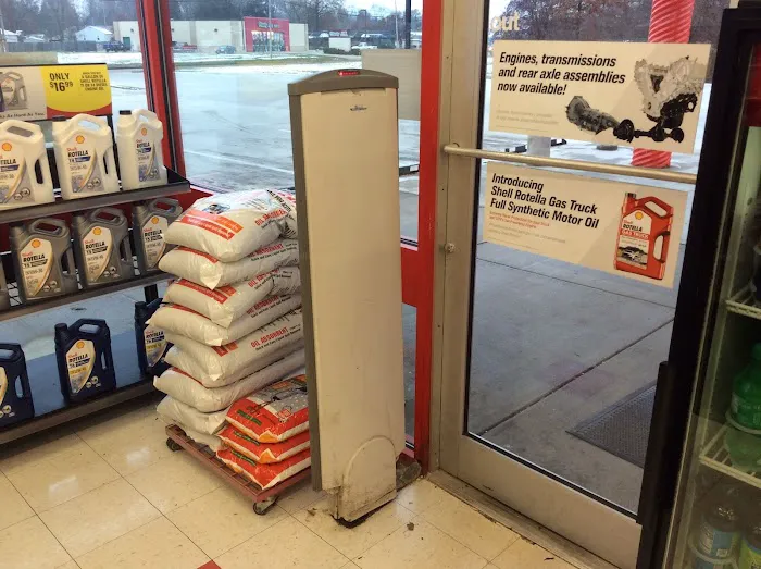 AutoZone Auto Parts 3