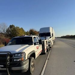 BLB Truck & Service ico
