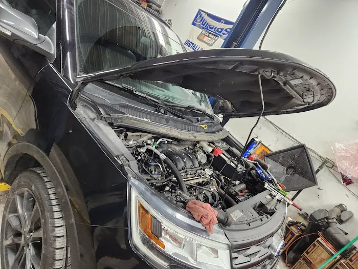 Hall's Automotive LLC 9