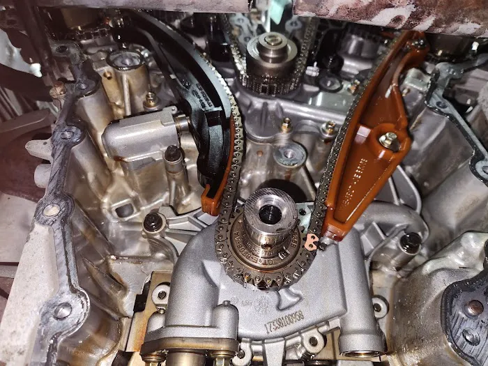 Hall's Automotive LLC 2