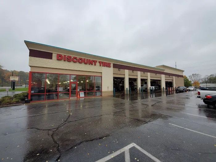 Discount Tire 0