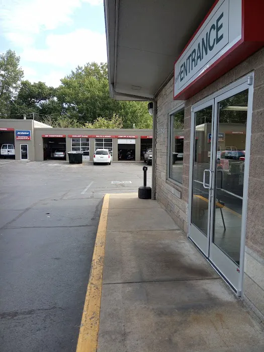 Monteith's Best-One Tire & Service of Warsaw 4