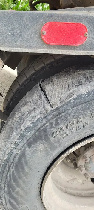 Monteith's Best-One Tire & Service of Warsaw 0