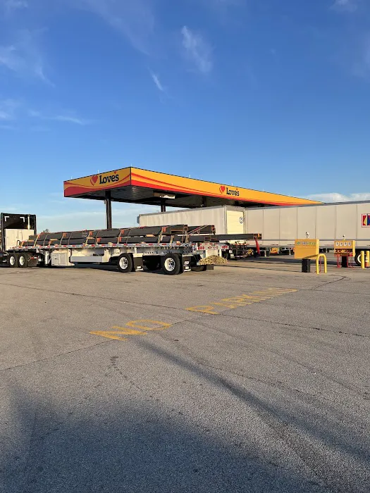 Love's Truck Care 9