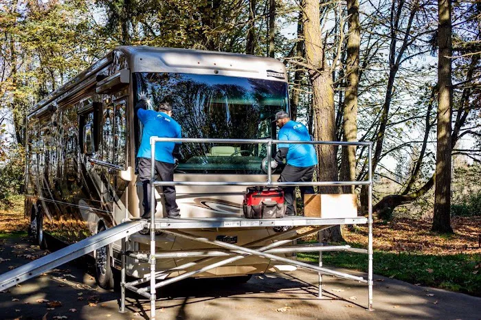 RV Glass Solutions 4