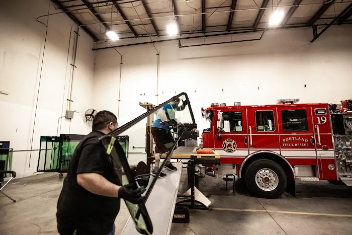 RV Glass Solutions 1