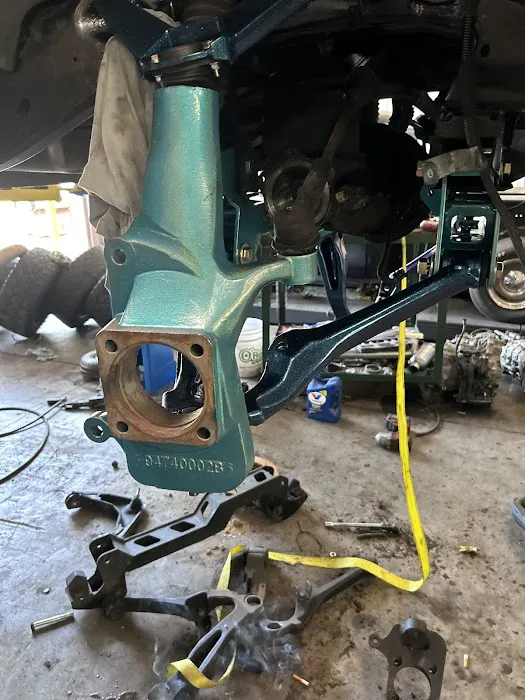 Hartland Automotive services 0