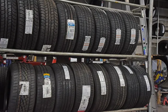 Los Compadres auto repair &tire shop 0
