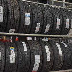 Los Compadres auto repair &tire shop ico