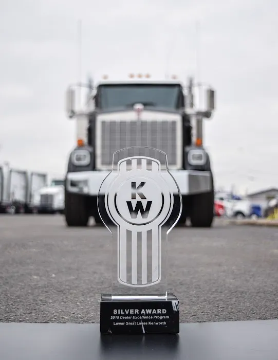 Whiteford Kenworth - Semi-Trailer Repair 5
