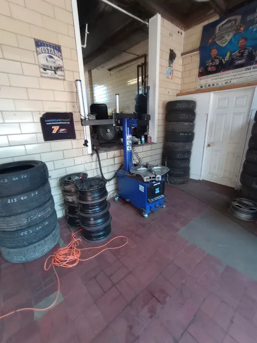 J&S Tire Shop 8