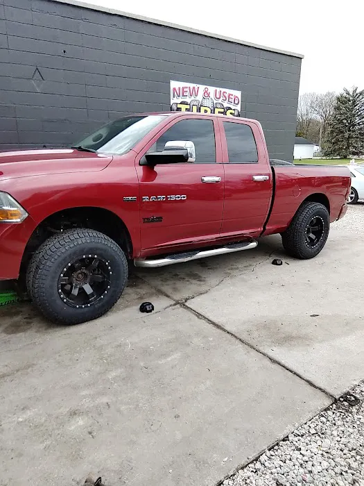 J&S Tire Shop 3