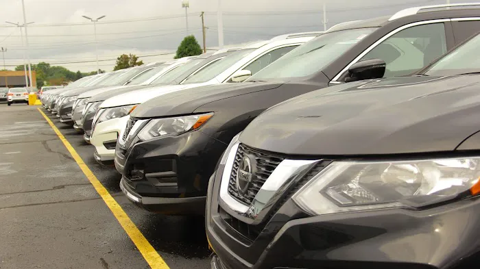 Service Center at Gurley Leep Nissan 9