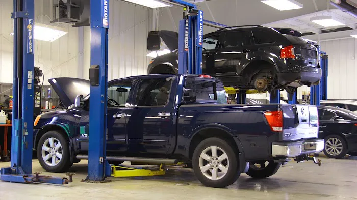 Service Center at Gurley Leep Nissan 7