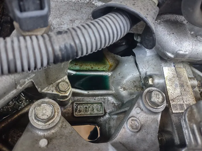 Take 5 Oil Change 1