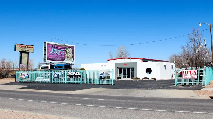 Topper Town Abq 1