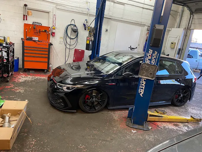 Lalo's Lifts & Wheels LLC 7