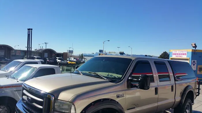 Fast and Easy Auto Glass and Window Tinting 3
