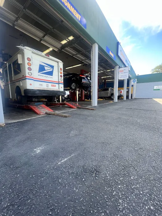Mango Automotive (Downtown) 9