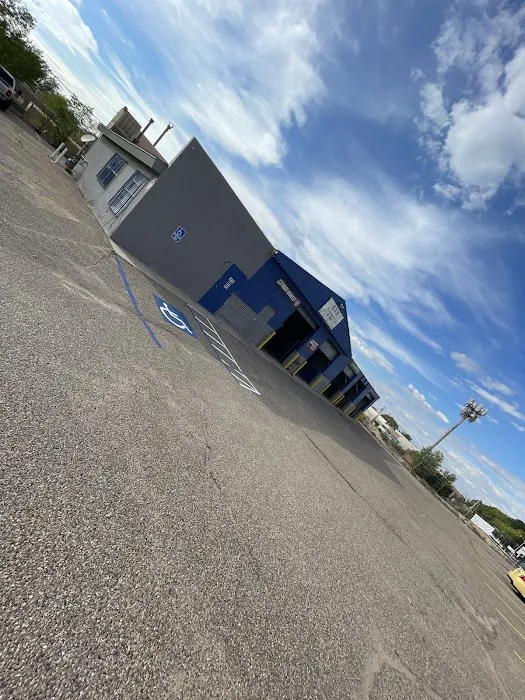 GLE Automotive & RV 0