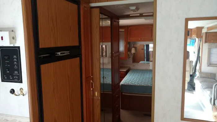 Tony's RV Service 4