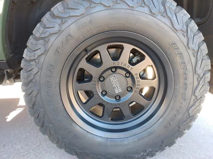 Elite Rim Repair $50 cosmetic mobile wheel repair! 9