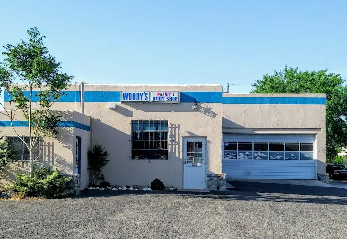 Woody's Paint & Body Shop 0