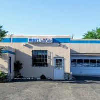 Woody's Paint & Body Shop