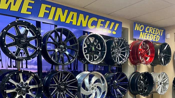 El Patron Tire Shop LLC 4