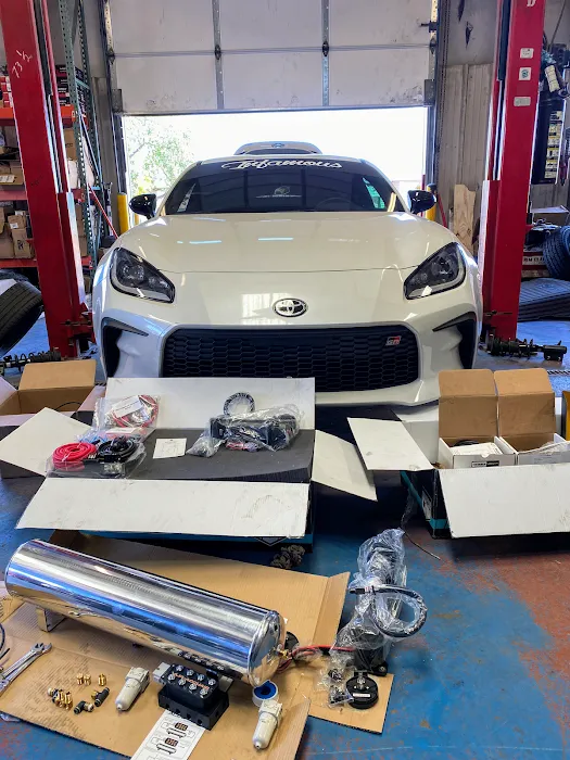 El Patron Tire Shop LLC 5