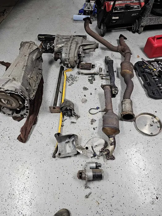 Town & Country Auto Parts 7