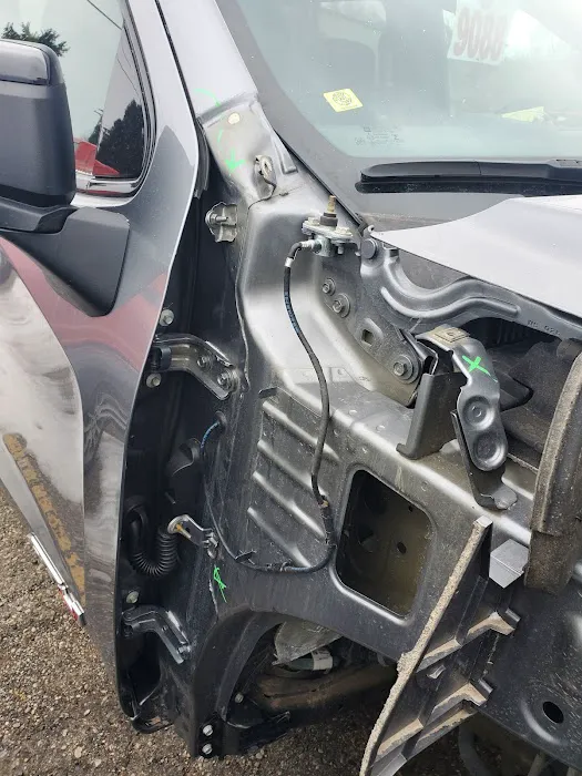 LaFontaine Collision Center & Body Shop of Highland 8