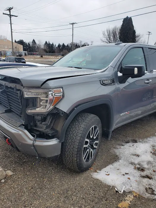 LaFontaine Collision Center & Body Shop of Highland 9