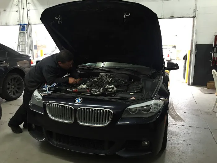 Mechanic One Auto Repair 5