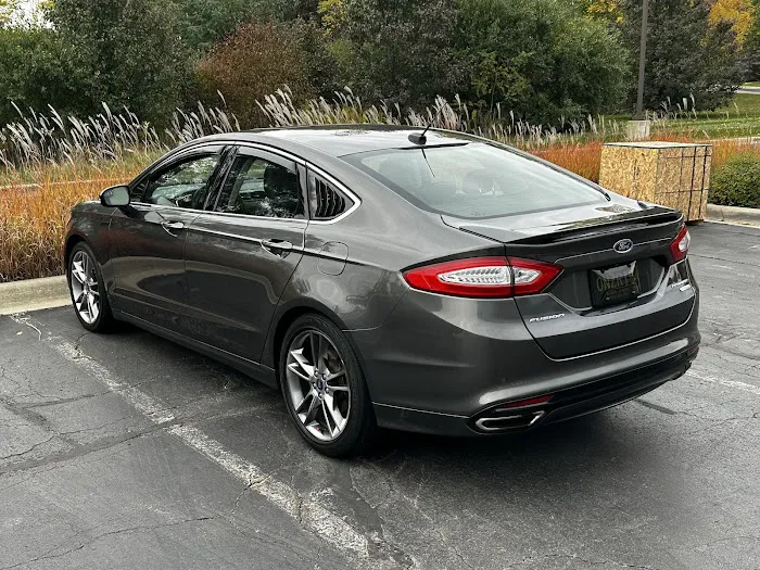 Uncle Ed's Oil Shoppe 6