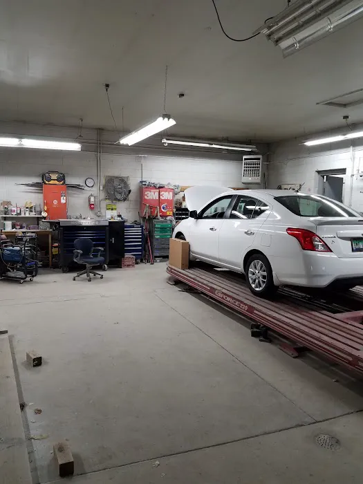 Howe Auto Body 3