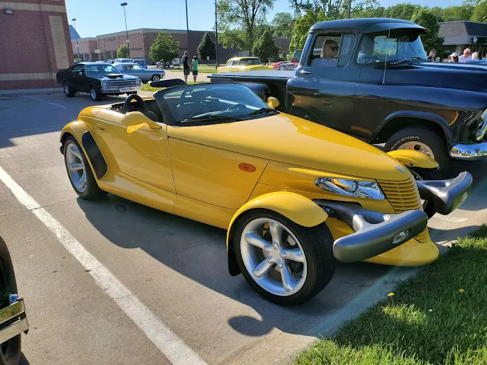 AutoZone Auto Parts 1