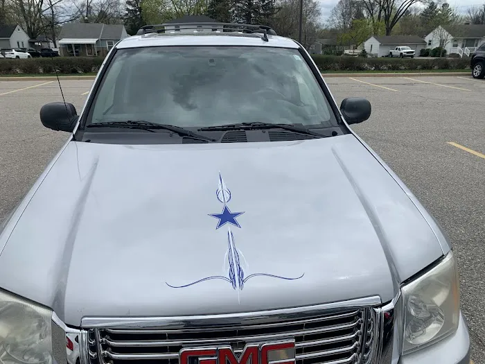 Detroit customs Pinstriping & Detailing 3