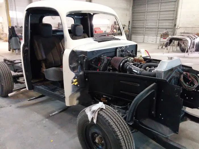 Vitale Collision Repair and Auto Painting 9