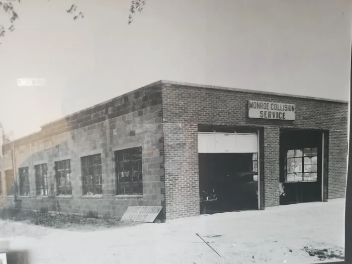 Monroe Collision Service Inc 0