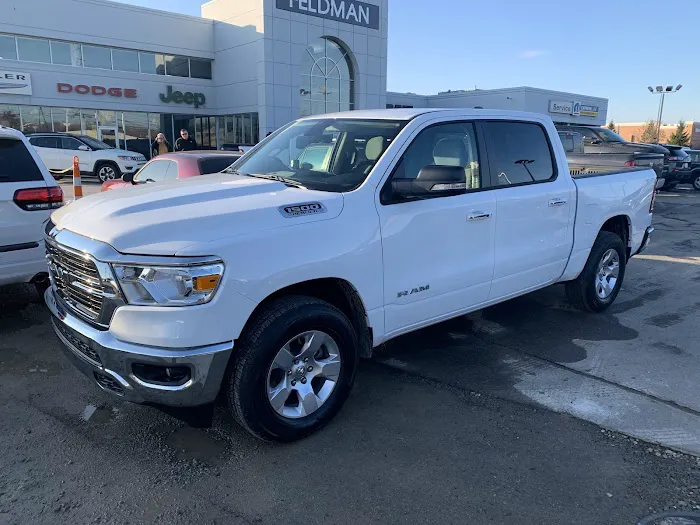 Feldman Chrysler Dodge Jeep RAM of Woodhaven Service Center 7