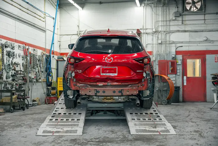 Legend Motors Collision & Auto Repair Shop of Waterford 0