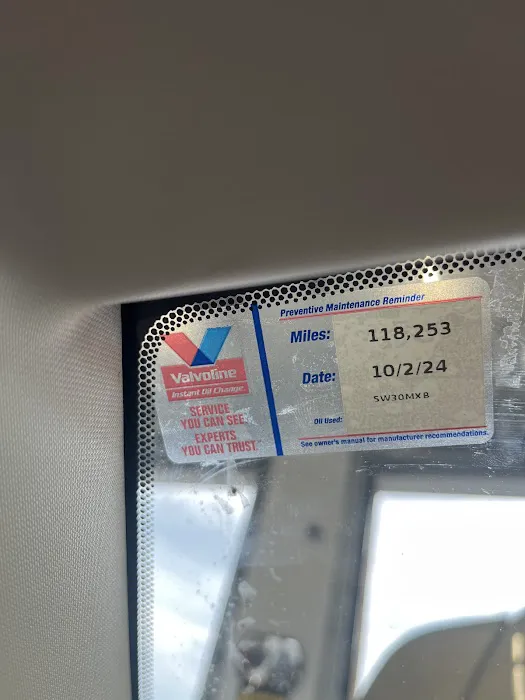Valvoline Instant Oil Change 4