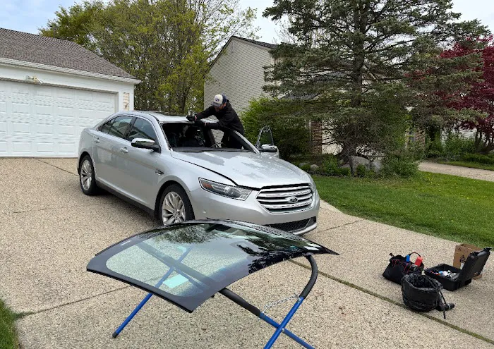 Skyview Auto Glass Farmington Hills 0