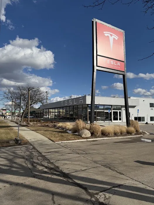Tesla Collision Southfield 2