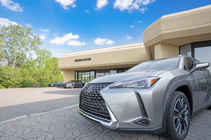 Meade Lexus of Southfield Service & Parts 1